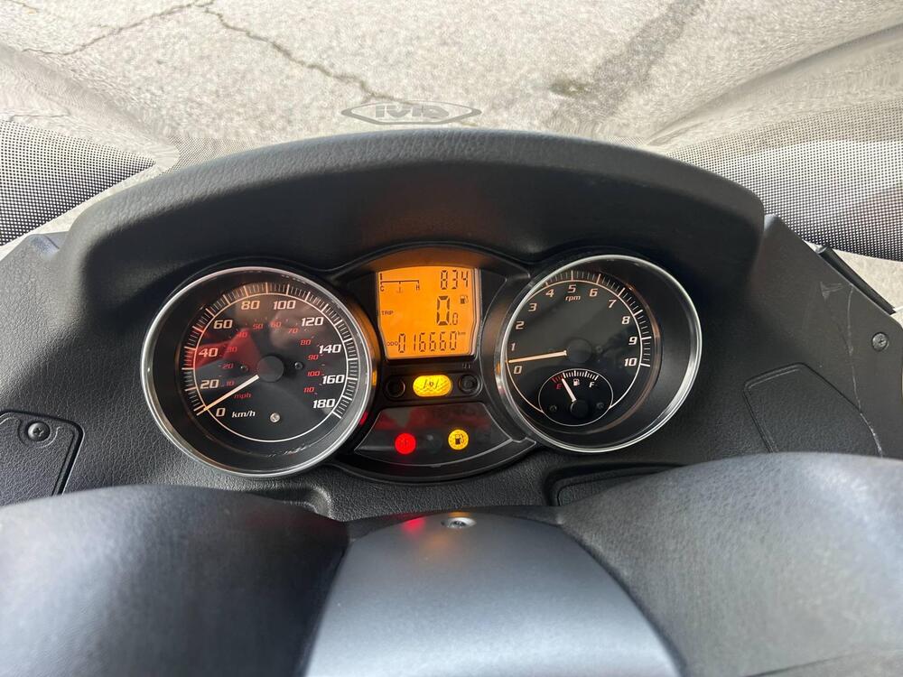 Piaggio MP3 400 i.e. (2010 - 11) (5)