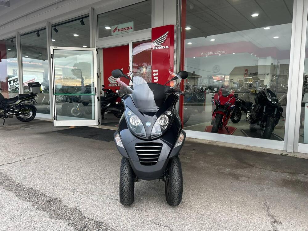 Piaggio MP3 400 i.e. (2010 - 11) (4)