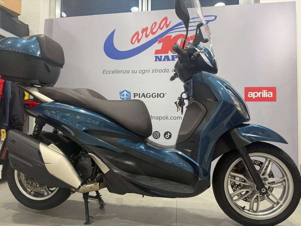 Piaggio Beverly 400 ABS-ASR (2021 - 24) (4)