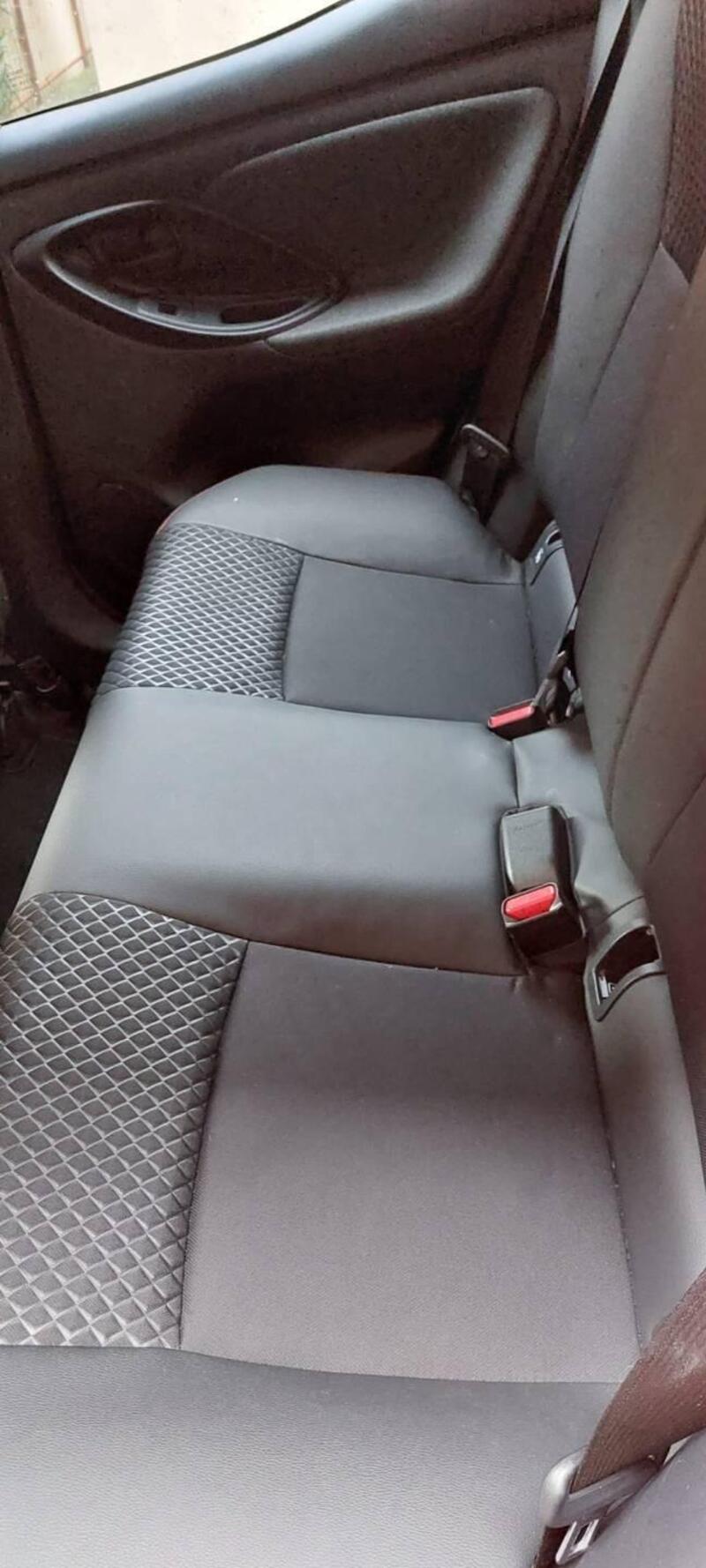 Toyota Yaris usata a Roma (6)