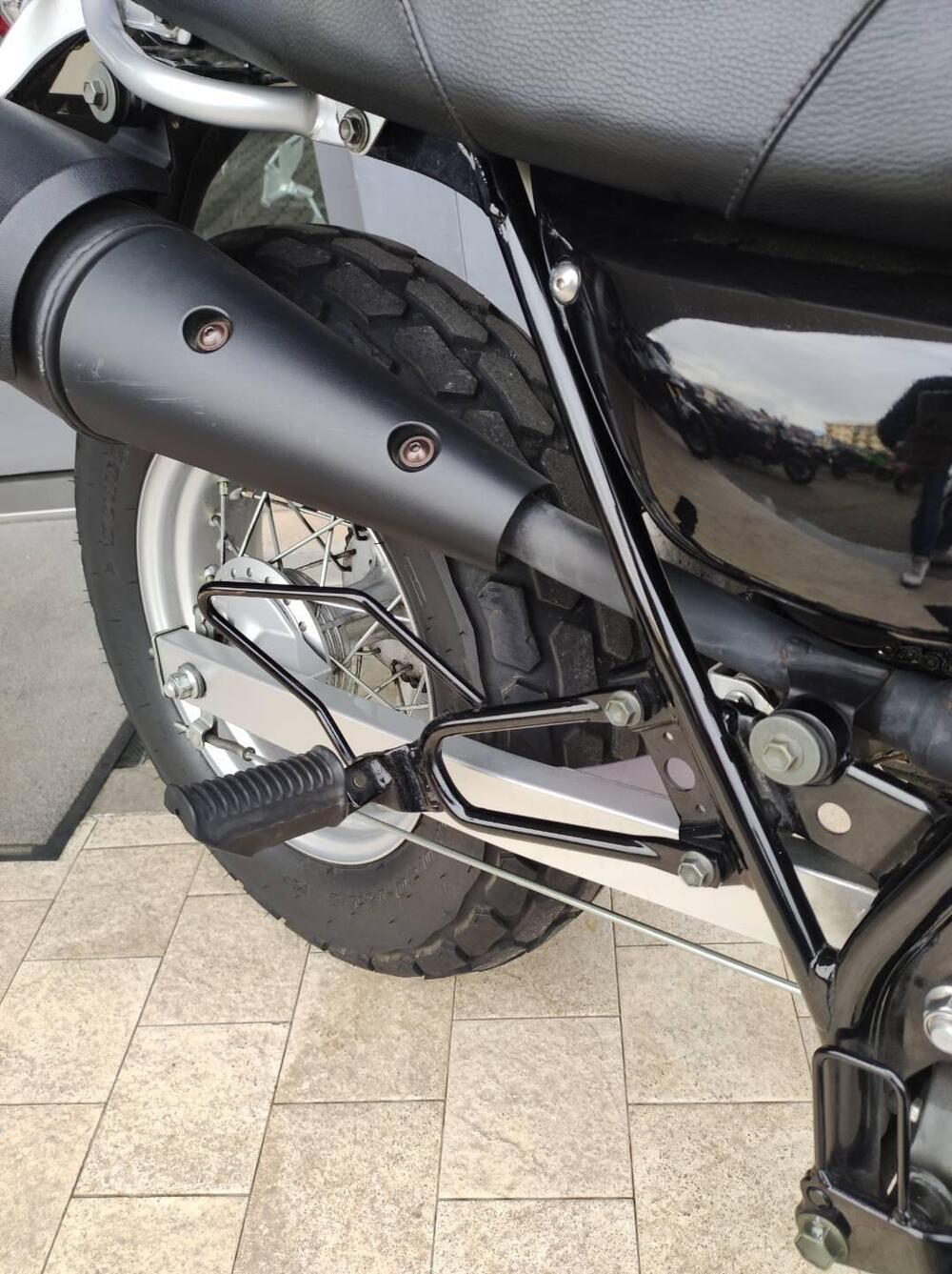 Suzuki Van Van RV 125 (2003 - 06) (14)