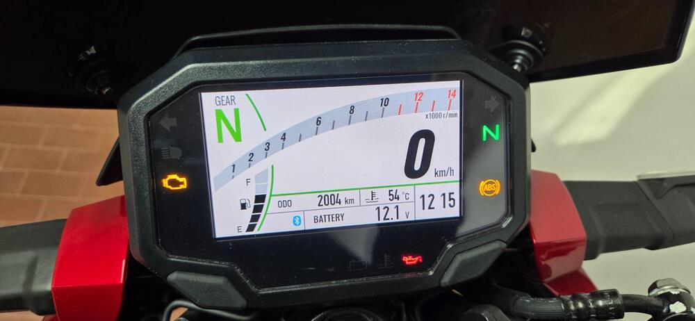 Kawasaki Z 500 SE (2024 - 26) (11)