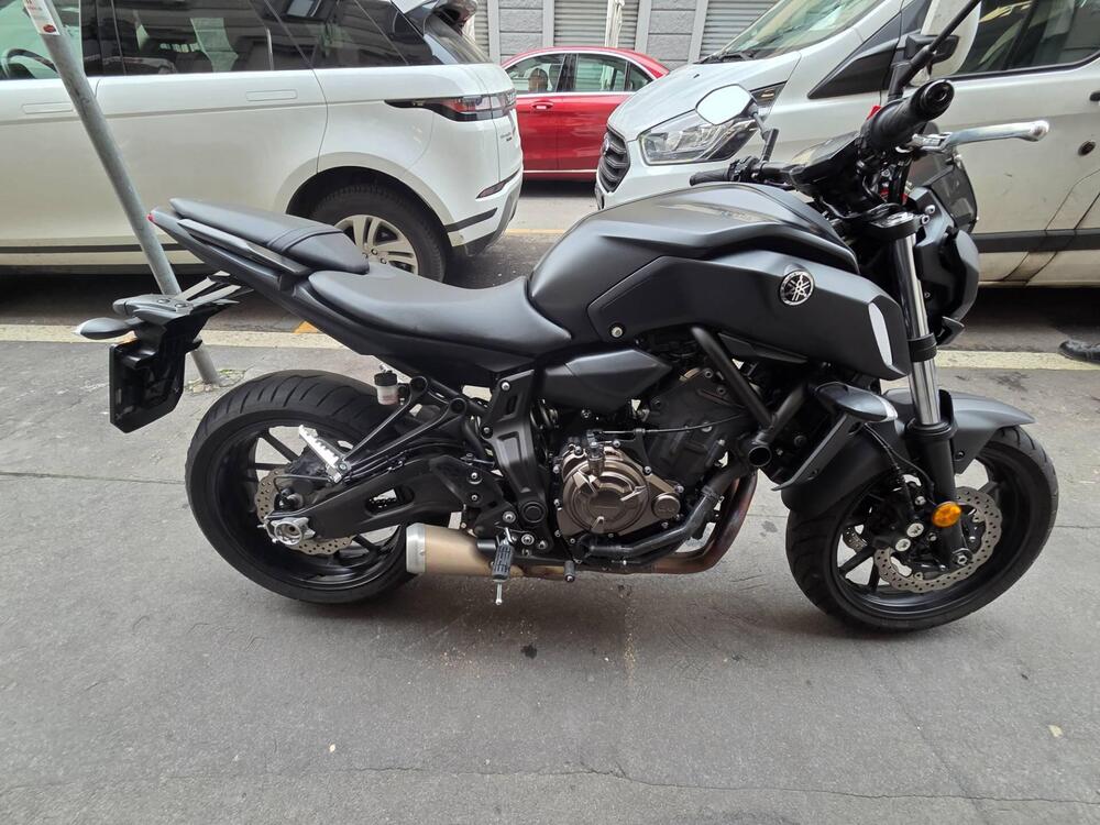 Yamaha MT-07 (2018 - 20) (2)