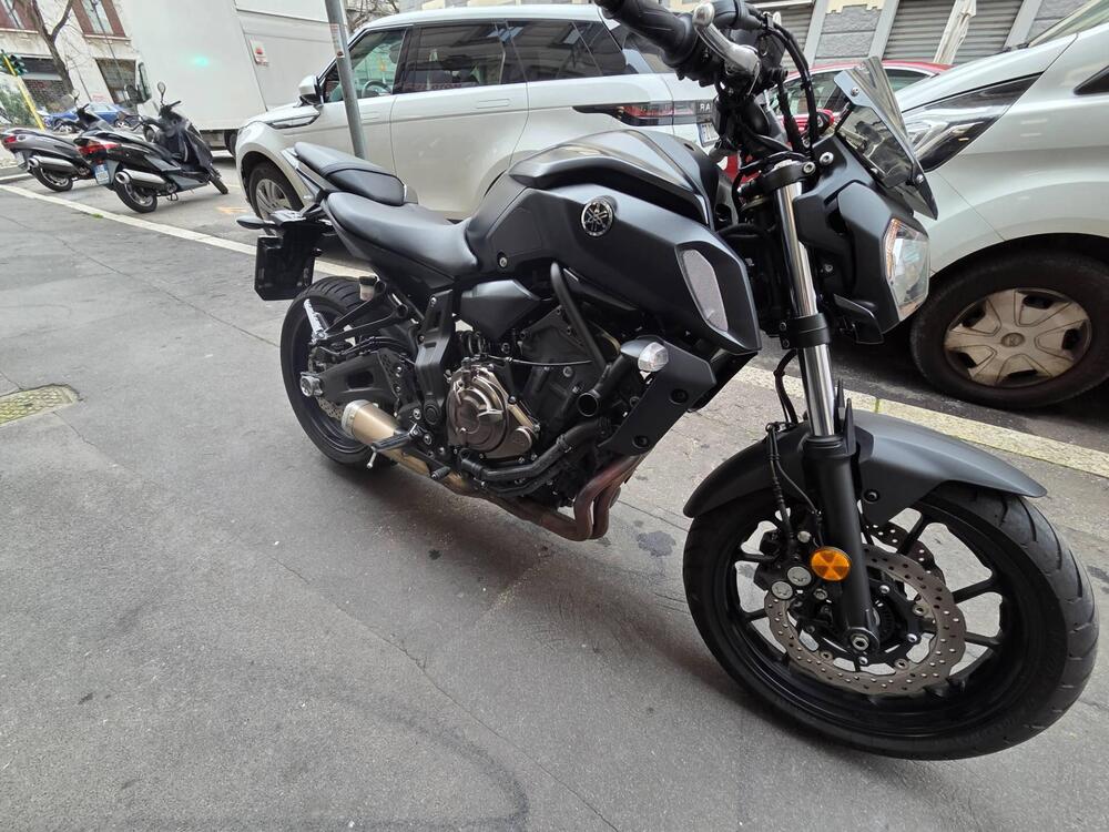 Yamaha MT-07 (2018 - 20) (3)