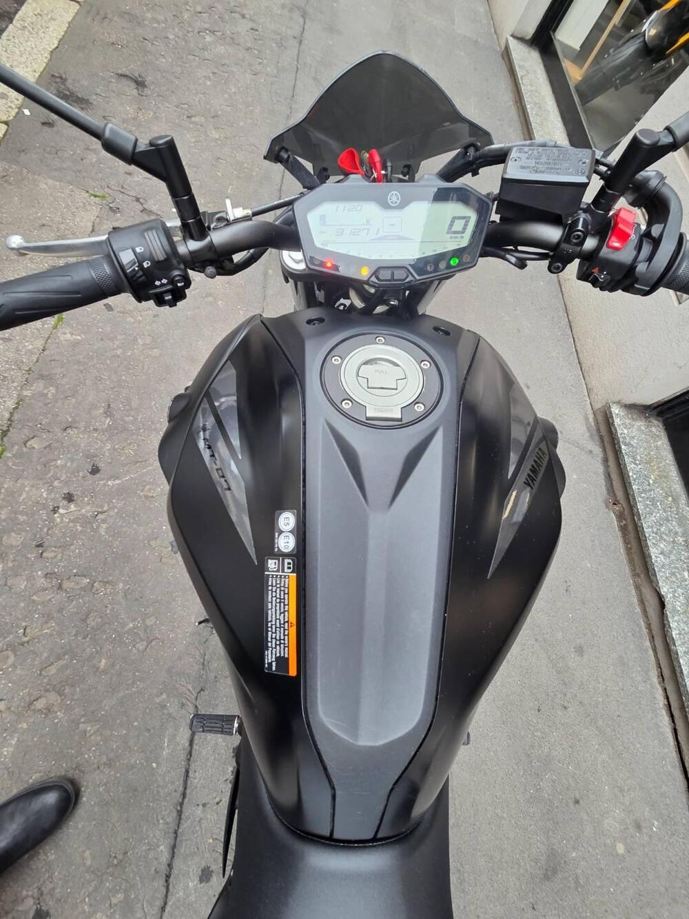 Yamaha MT-07 (2018 - 20) (7)