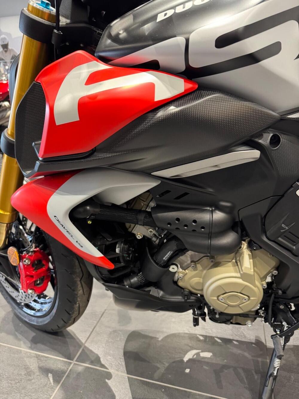 Ducati Diavel V4 RS (2026) (7)
