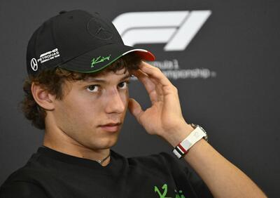 Notte di paura per Kimi Antonelli prima dei test F1 in Bahrain: incidente a San Marino