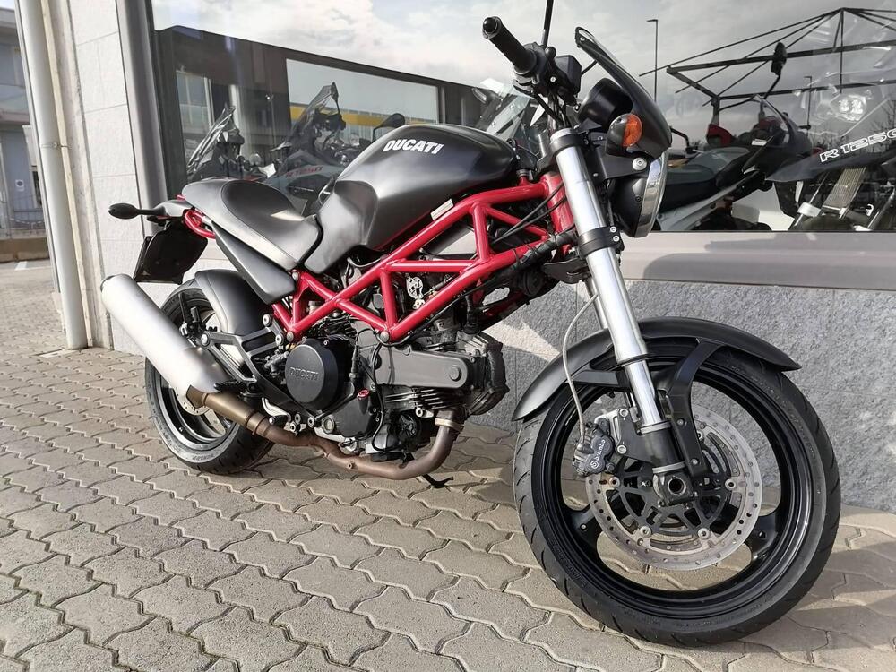 Ducati Monster 695 (2006 - 08) (5)