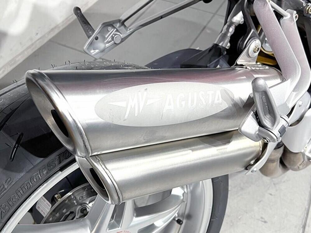 MV Agusta Brutale 750 S (2002 - 06) (3)