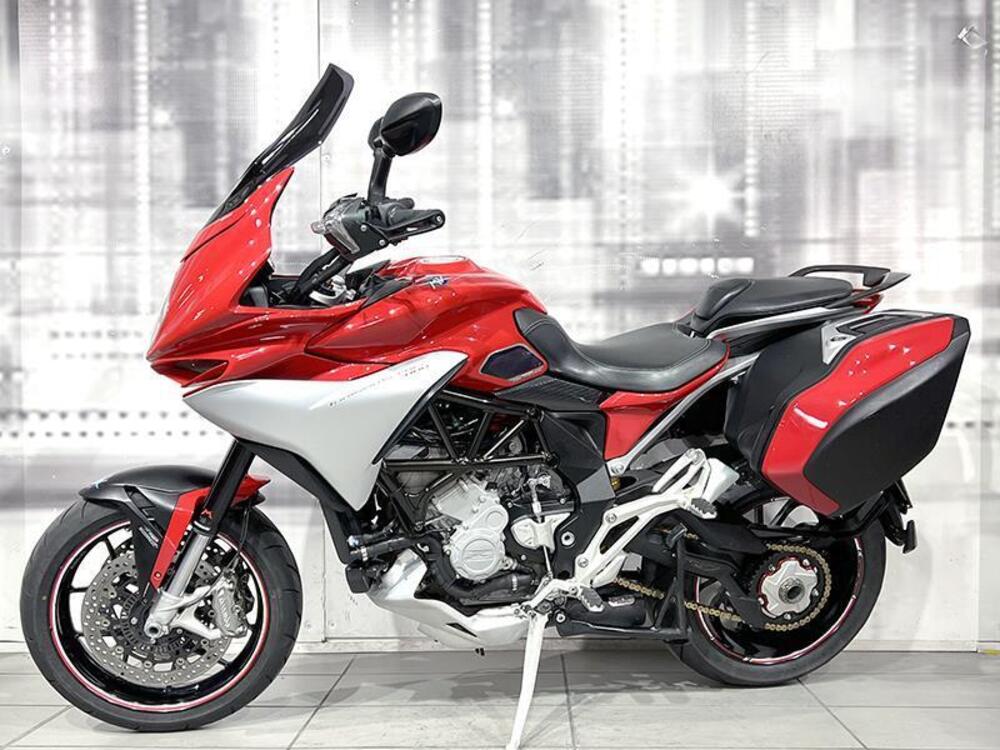 MV Agusta Turismo Veloce 800 Lusso (2014 - 16) (7)