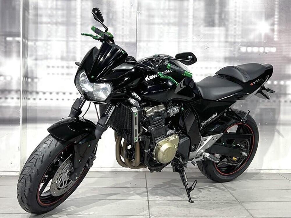 Kawasaki Z 750 (2003 - 06) (7)