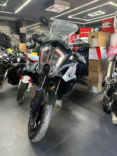 KTM 1290 Super Adventure S (2022 - 25) usata