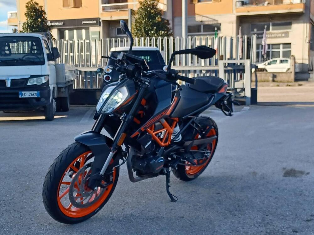 KTM 125 Duke (2021 - 23) (6)