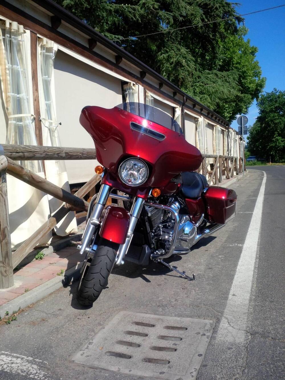 Harley-Davidson 107 Street Glide Special (2017 - 19) - FLHXS (4)