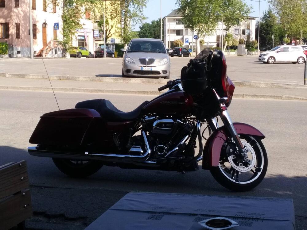 Harley-Davidson 107 Street Glide Special (2017 - 19) - FLHXS (7)