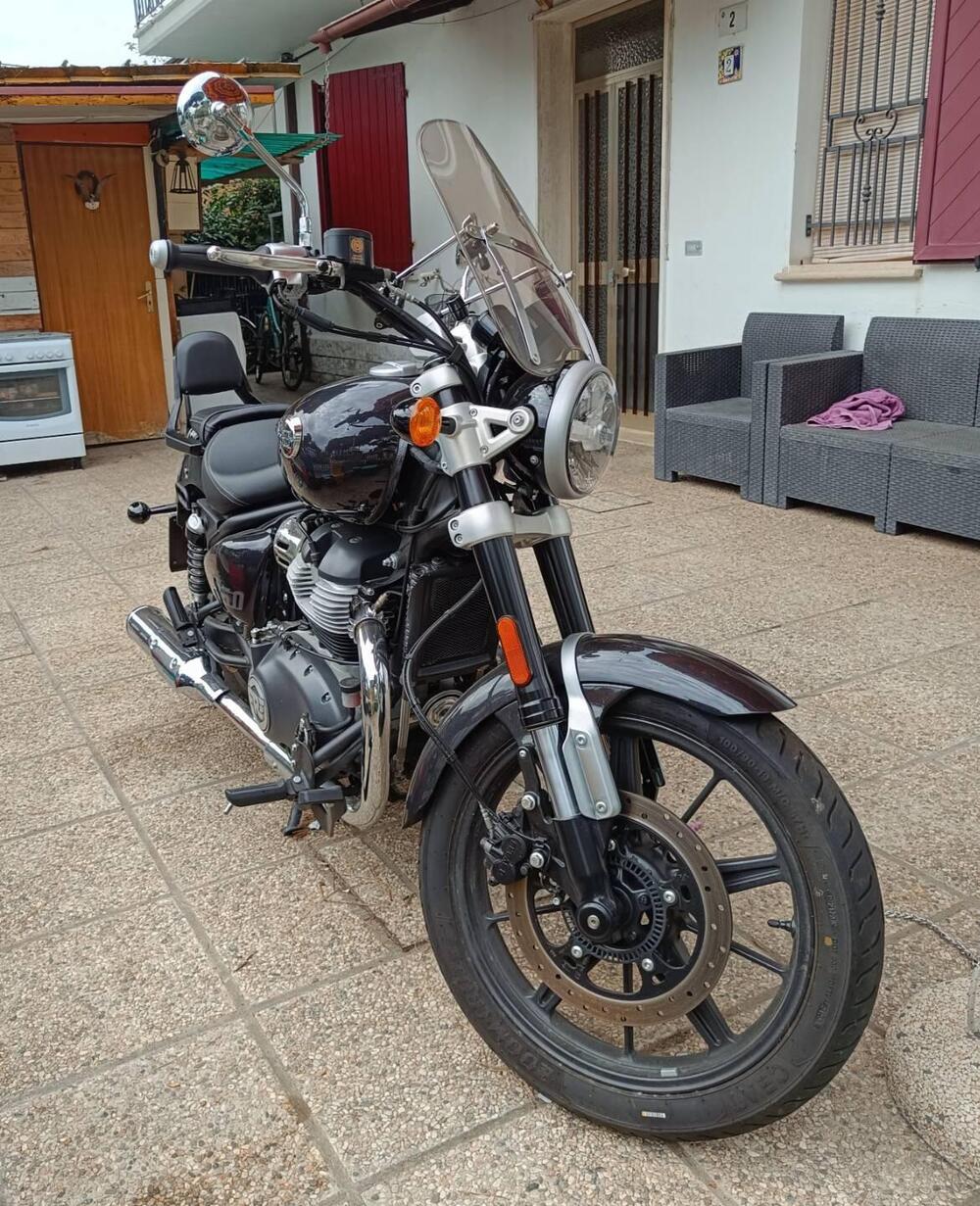 Royal Enfield Super Meteor 650 (2023 - 26) (6)