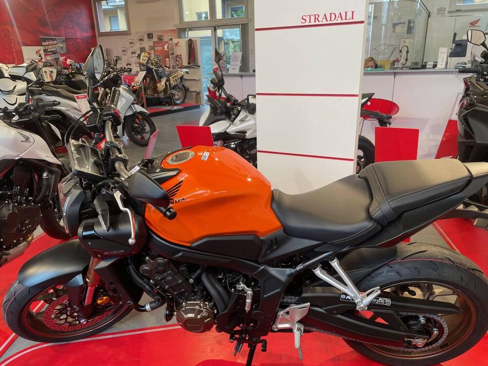 Honda CB 650 R E-Clutch (2024 - 26)