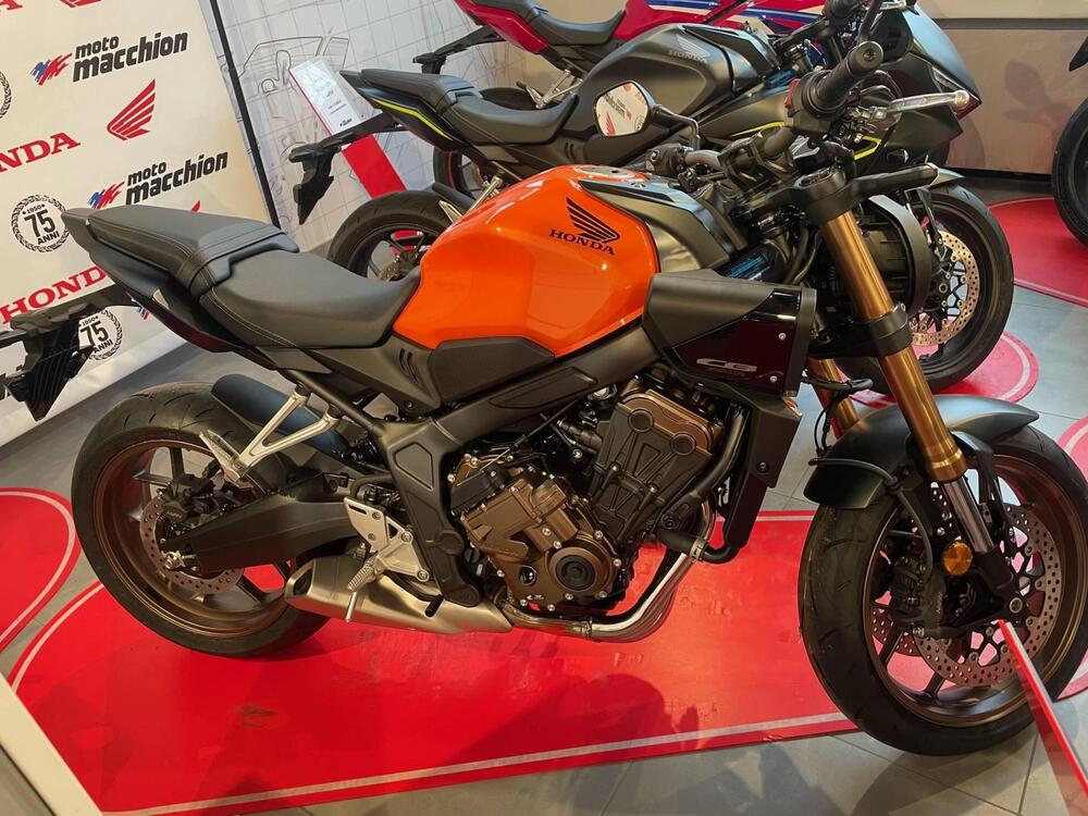 Honda CB 650 R E-Clutch (2024 - 26) (3)