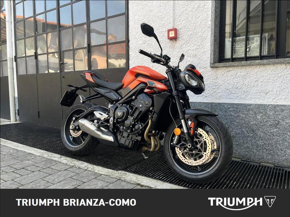 Triumph Street Triple 765 R (2023 - 26) (2)