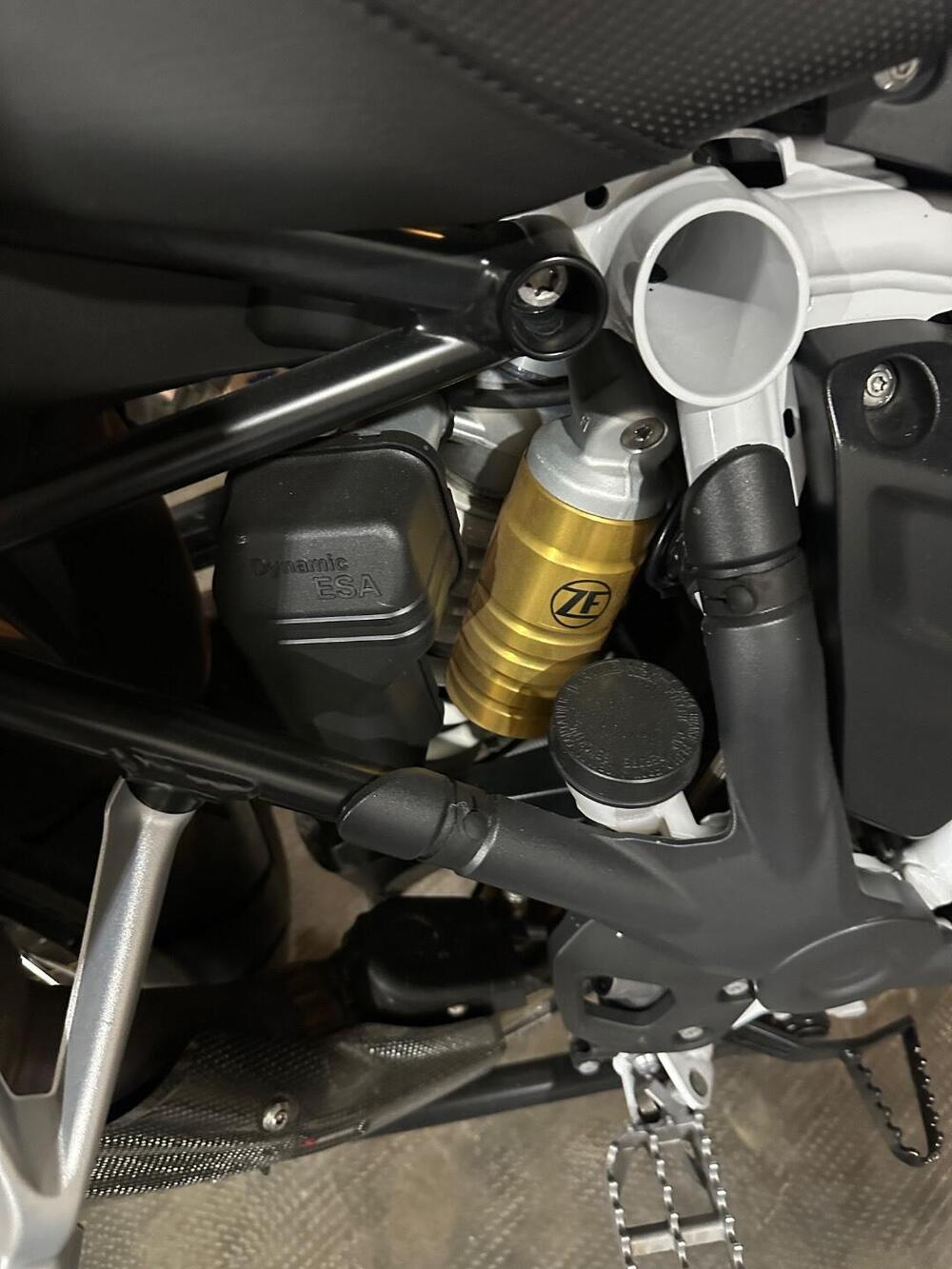 Bmw R 1250 GS (2021 - 24) (6)