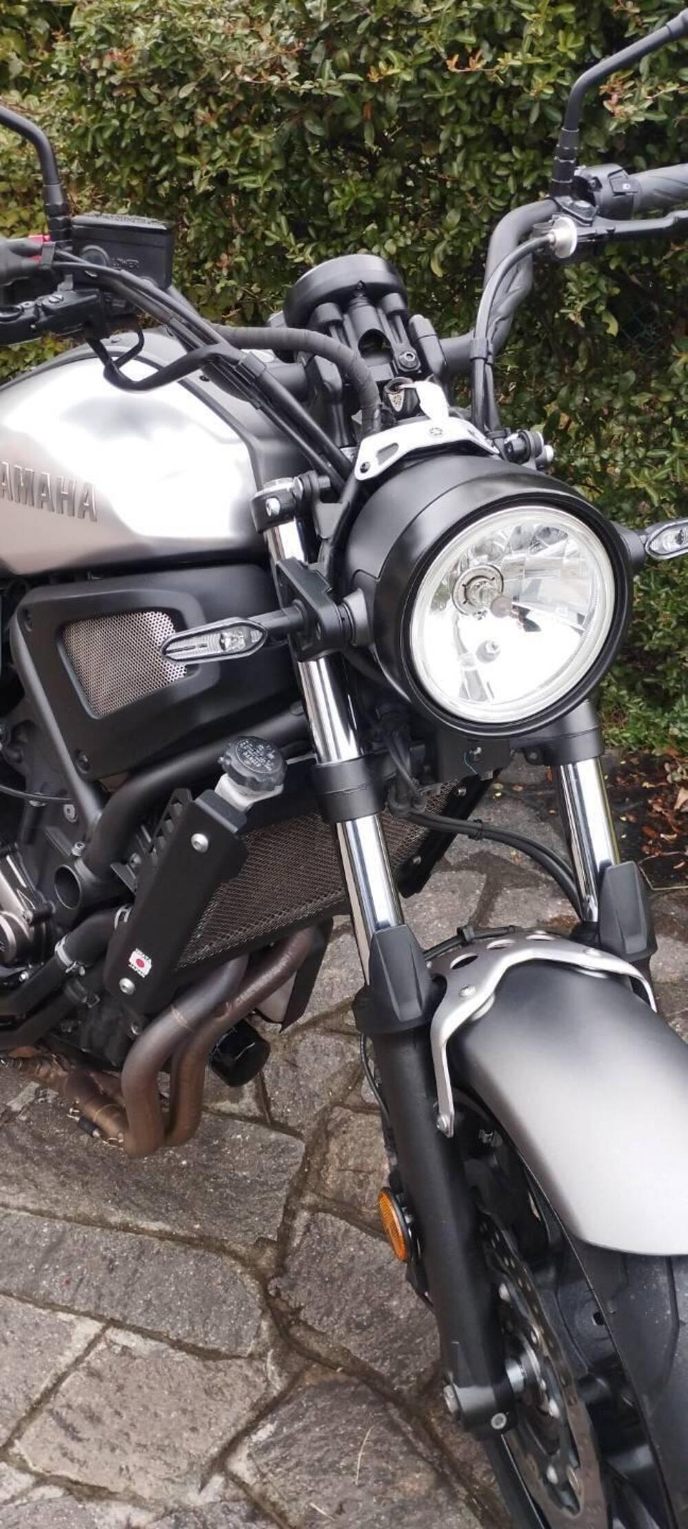 Yamaha XSR 700 ABS (2016 - 20) (5)