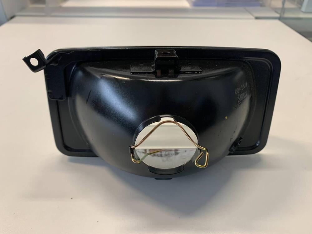 Faro anteriore per Suzuki DR 750 BIG Cod: 35121-44 (5)