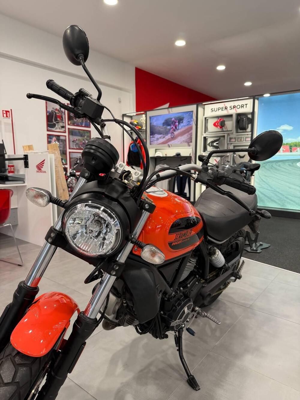 Ducati Scrambler 400 Sixty 2 (2016 - 21) (2)