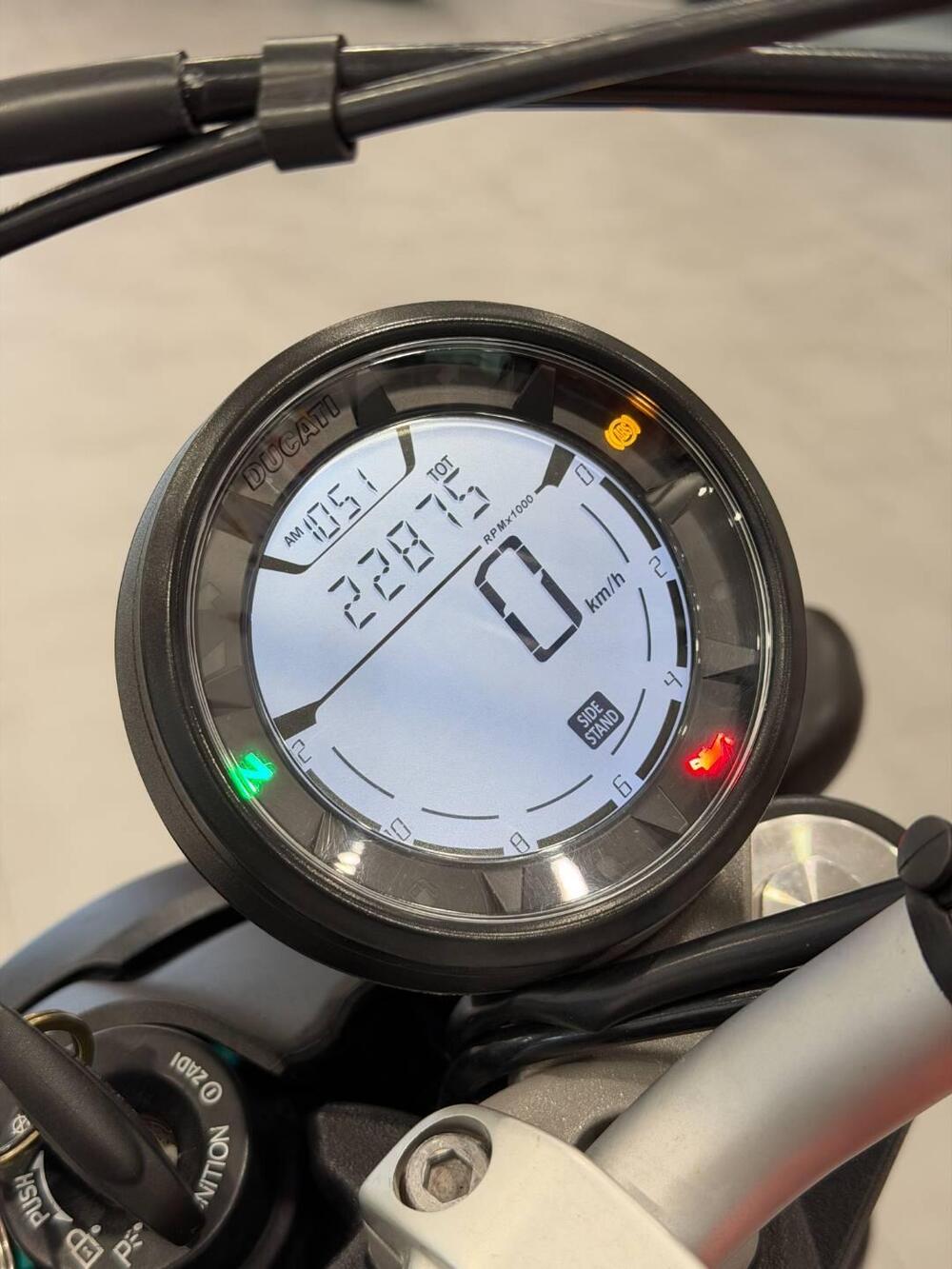 Ducati Scrambler 400 Sixty 2 (2016 - 21) (18)