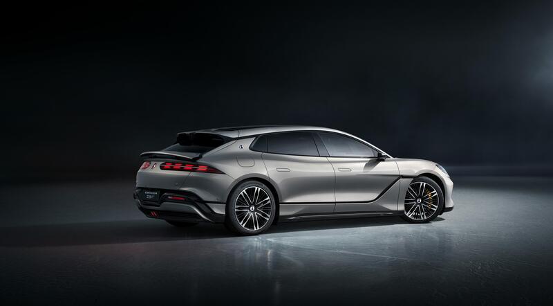 Denza Z9 GT 3/4 posteriore