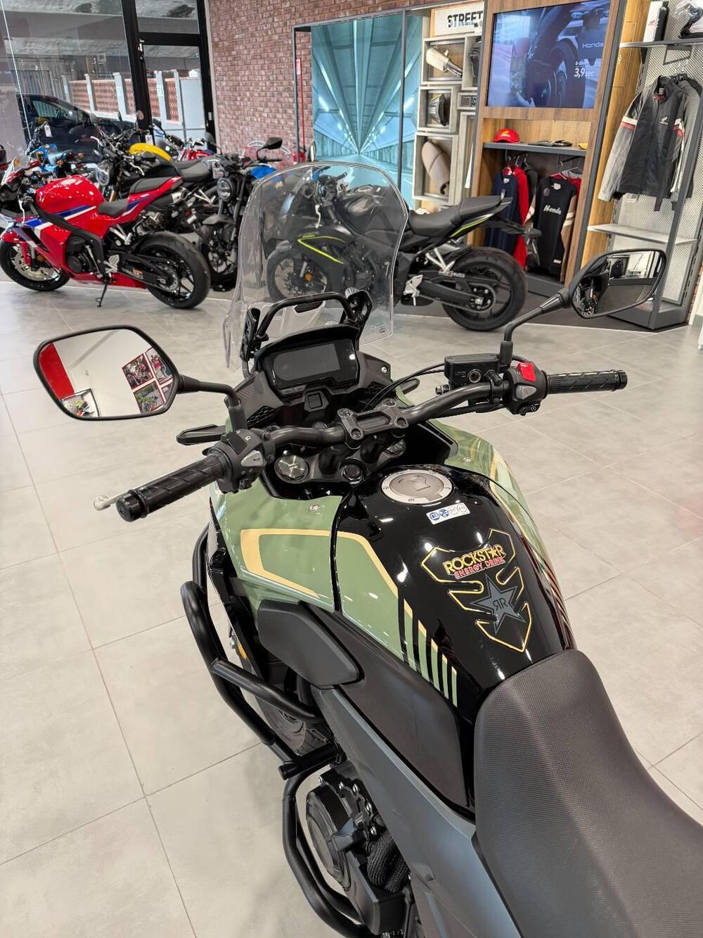 Honda CB 500 X (2022 - 23) (9)