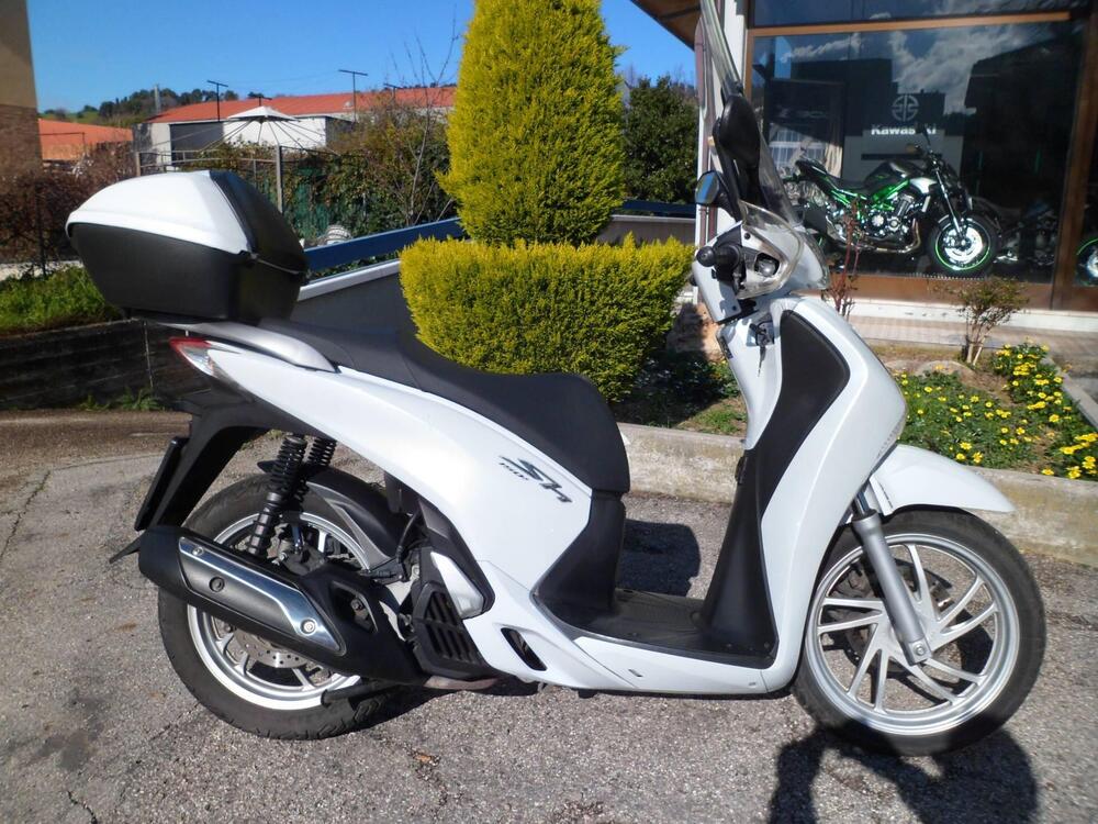 Honda SH 150 i ABS (2013 - 16)