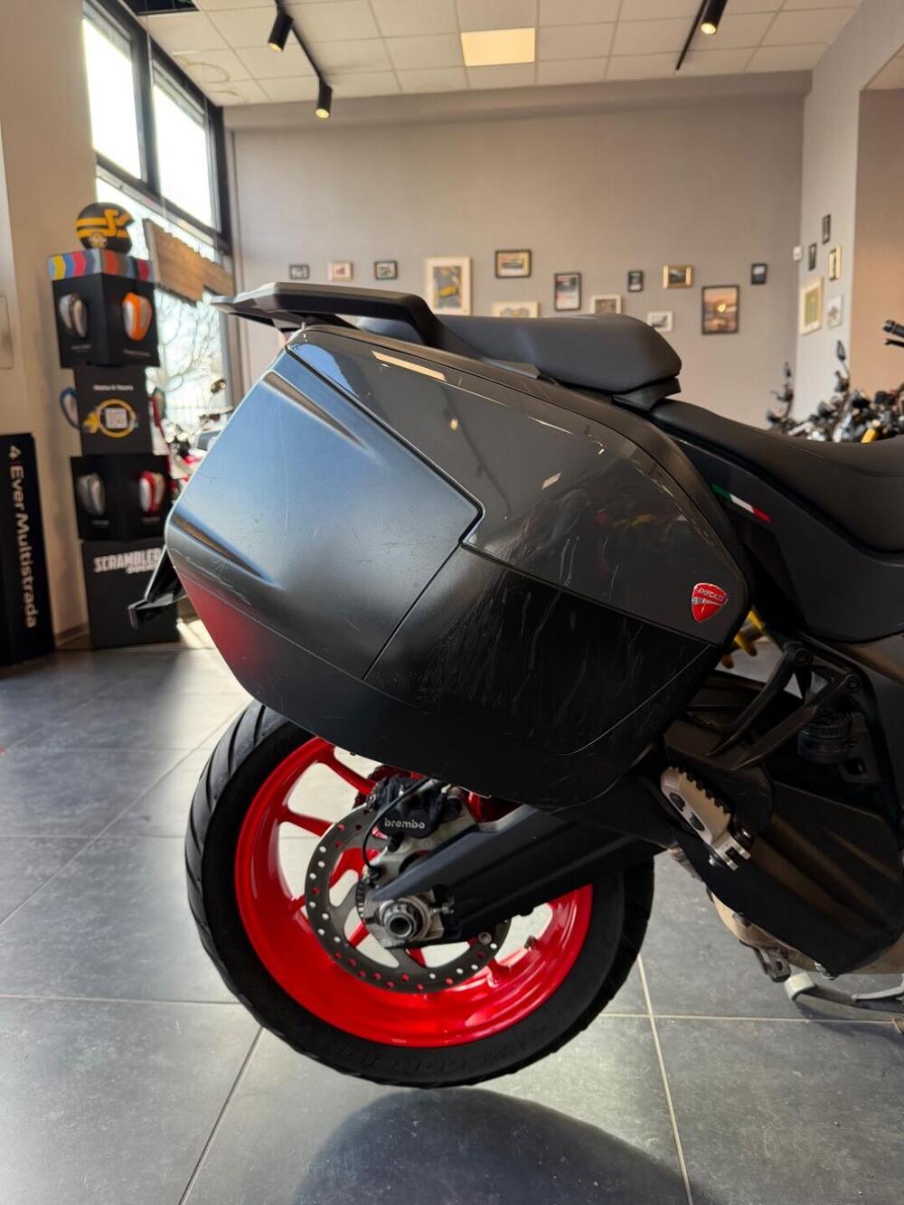 Ducati Multistrada V2 S (2022 - 24) (13)