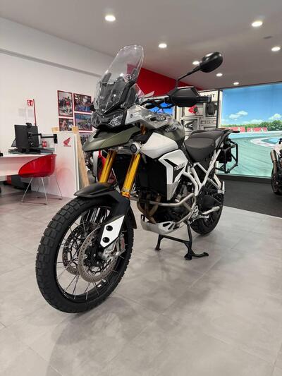 Triumph Tiger 900 Rally Pro (2020 - 23) usata