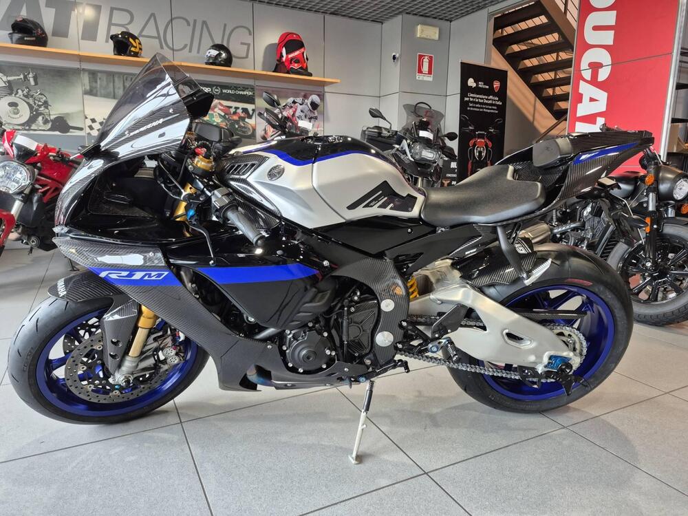 Yamaha YZF R1M (2020 - 25) (4)