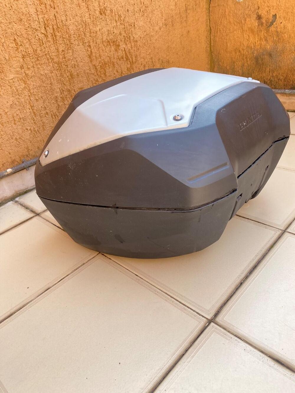 Honda ADV 350 (2022 - 24) (8)