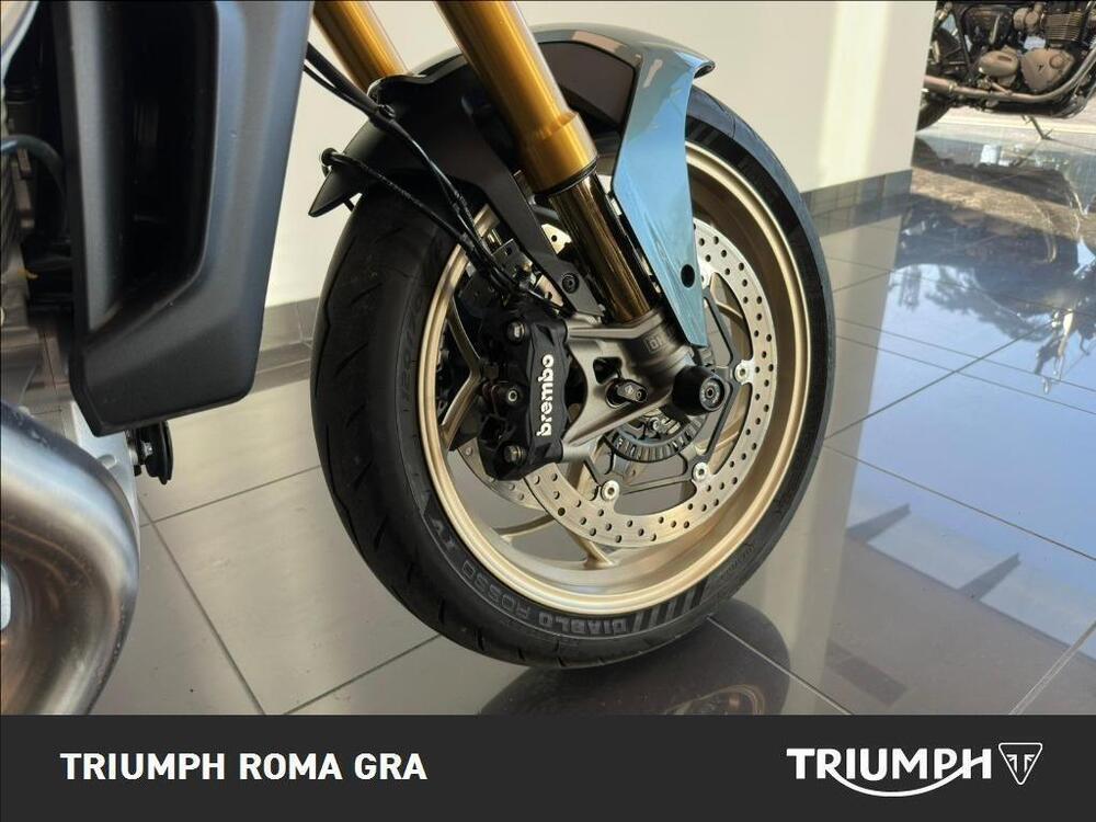 Moto Guzzi V100 Mandello S (2025 - 26) (6)