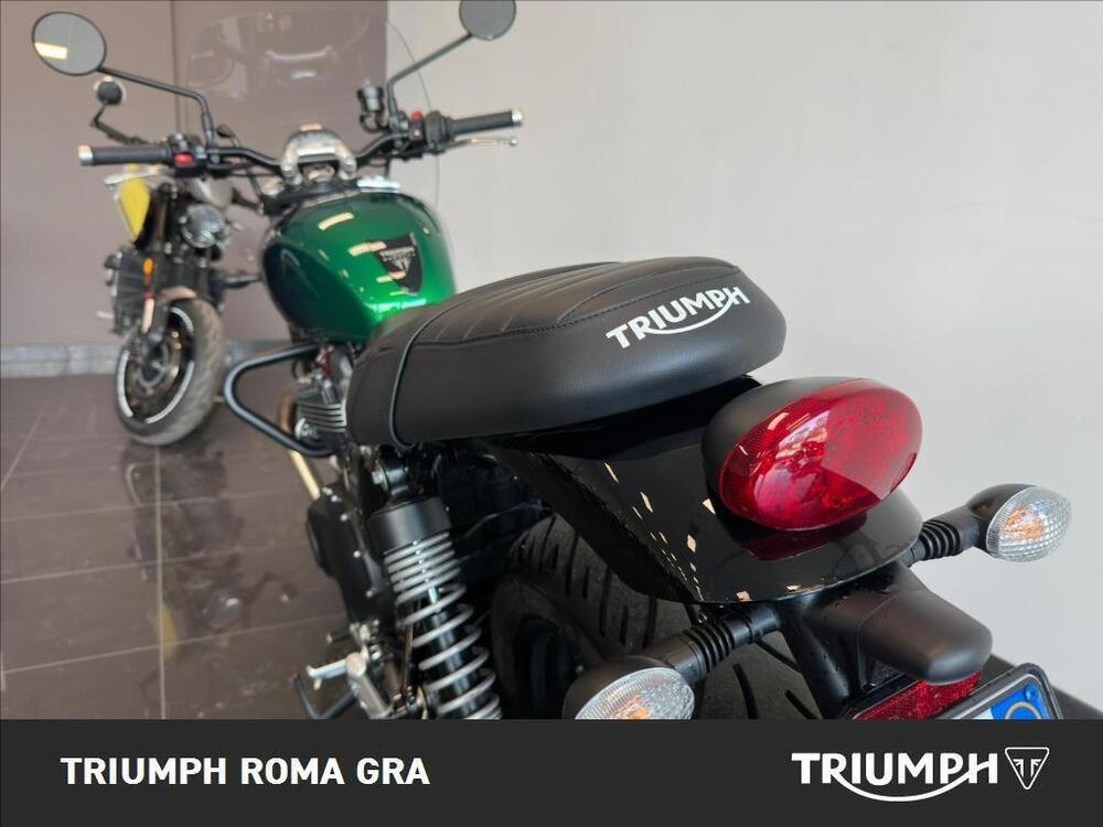 Triumph Speed Twin 900 Stealth Edition (2024) (15)