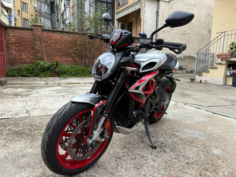 MV Agusta Dragster 800 RC SCS (2022 - 25) (4)