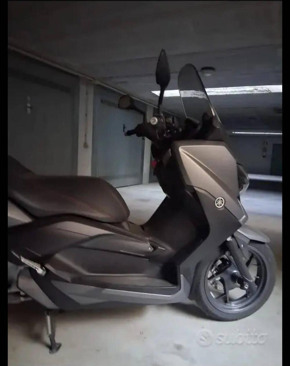 Yamaha X-Max 125 (2014 - 16) (3)