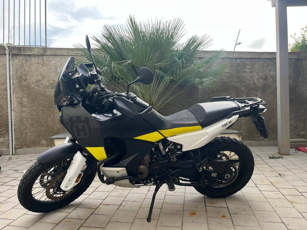 Husqvarna Norden 901 (2022 - 26)