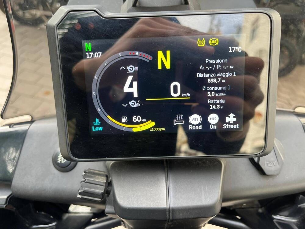 Husqvarna Norden 901 (2022 - 26) (6)