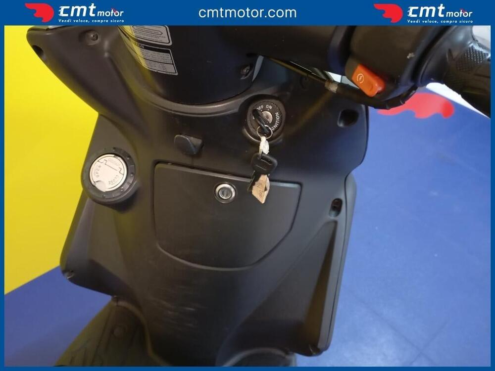 Kymco Agility 200i R16 + (2014 - 17) (13)