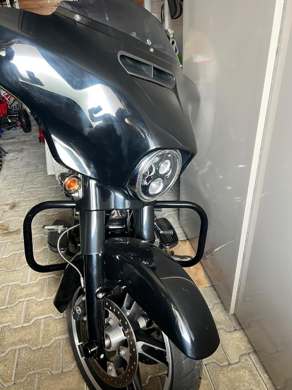 Harley-Davidson 107 Street Glide Special (2017 - 19) - FLHXS (6)