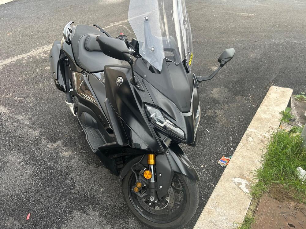 Yamaha T-Max 560 Tech Max (2022 - 24) (2)