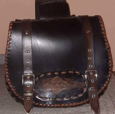 Borse Artigianali in cuoio a Bisaccia