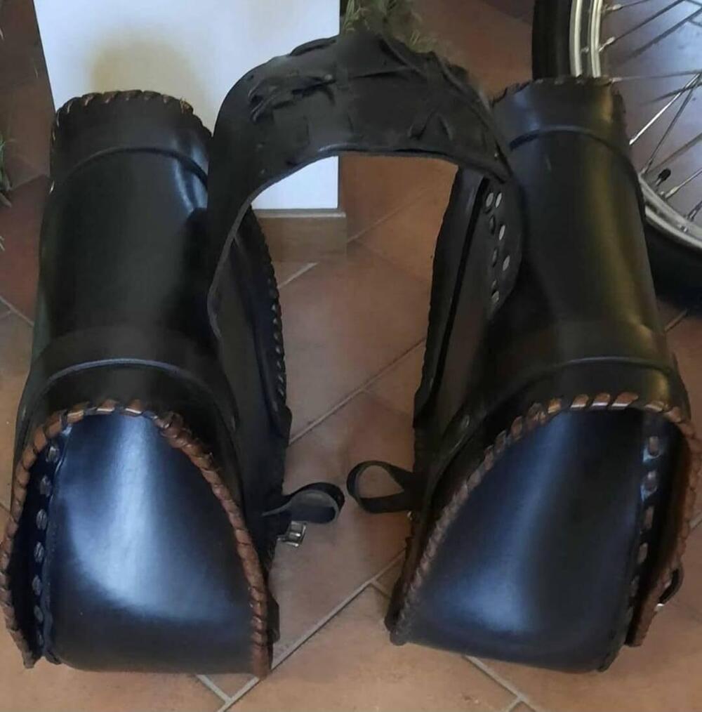 Borse Artigianali in cuoio a Bisaccia (4)