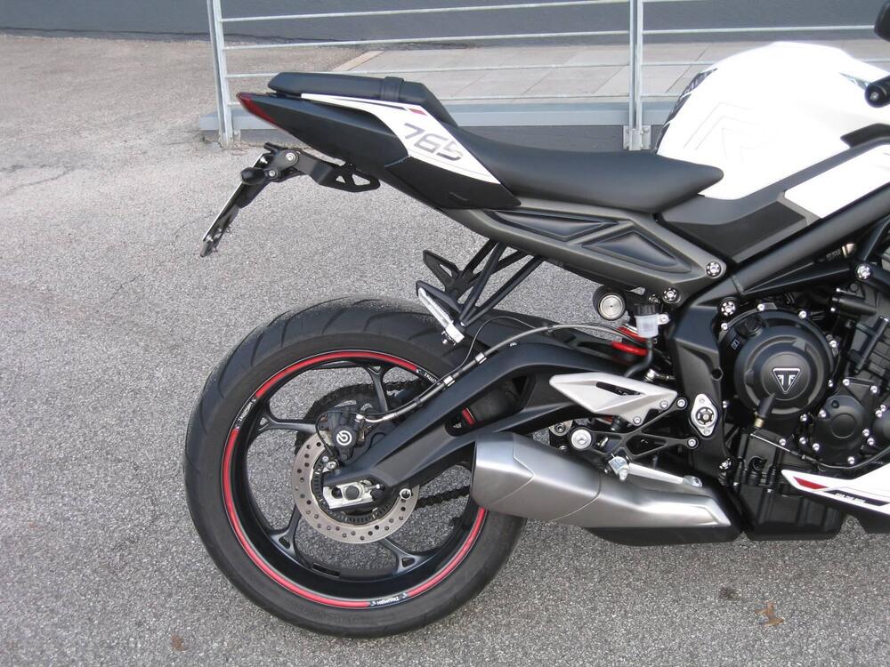 Triumph Street Triple 765 R (2023 - 26) (4)