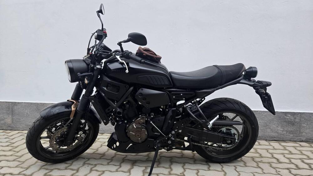 Yamaha XSR 700 ABS (2016 - 20) (4)