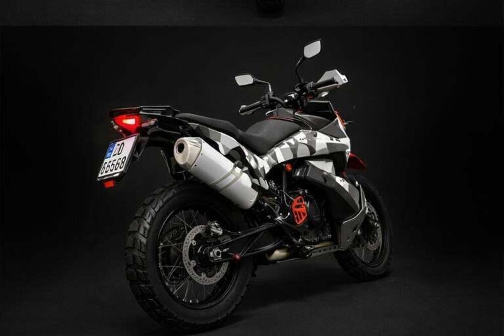 KTM 790 Adventure (2025 - 26) (2)