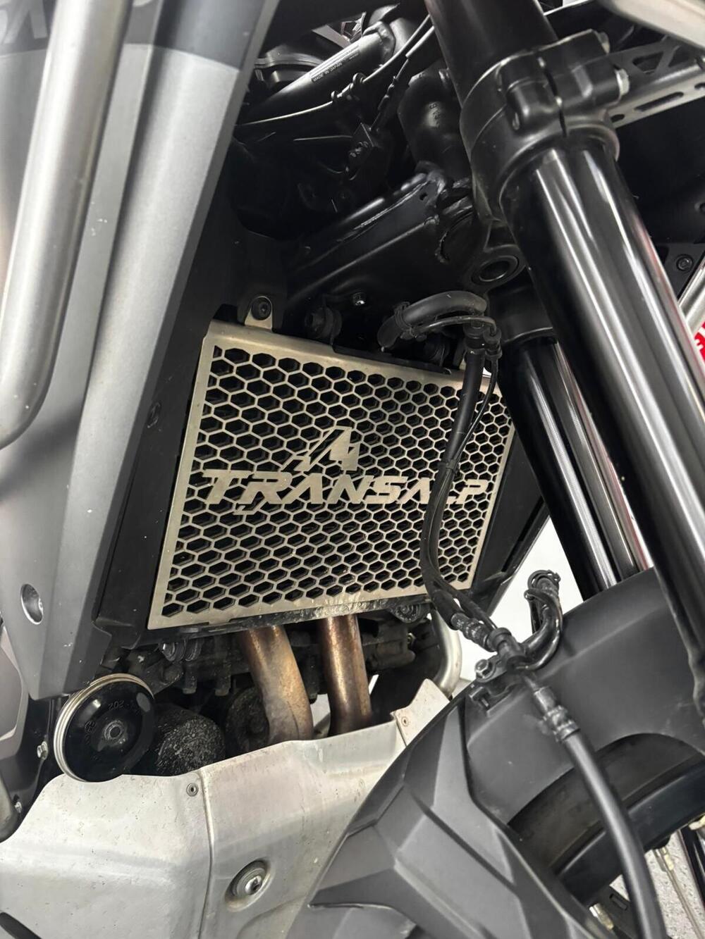 Honda Transalp XL750 (2023 - 24) (9)